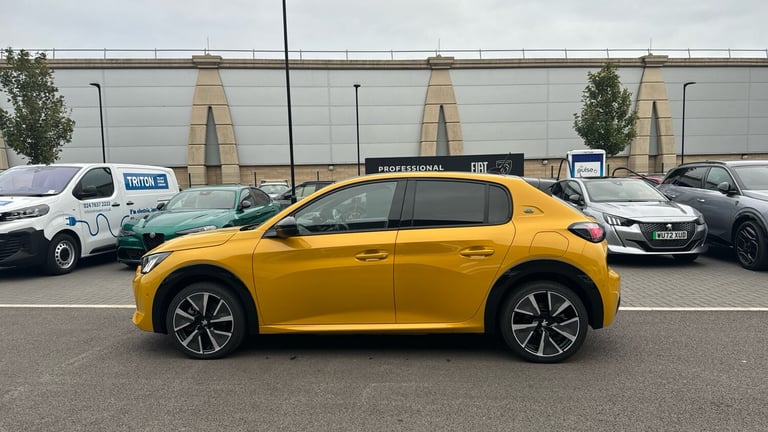 2022 Peugeot 208 50kWh GT Premium Hatchback 5dr Electric Auto (136 ps) Hatchback Electric Automatic