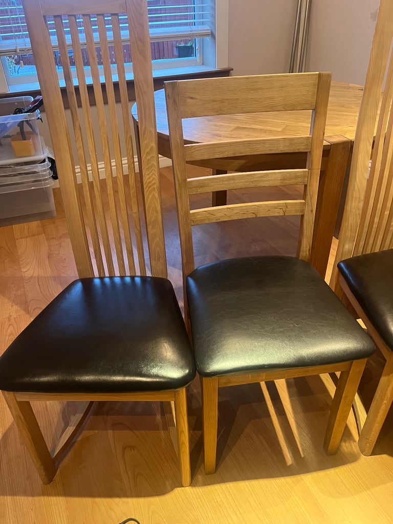 Dinning room table and chairs. 