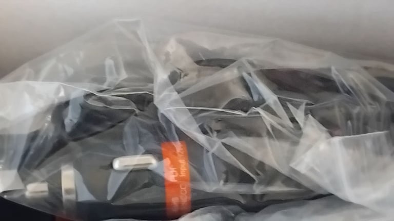 DASH CAM BRAND NEW C/W ACCESSORIES 