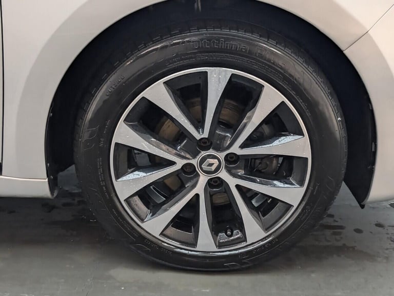 2022 Renault Clio 1.6 E-TECH Iconic Hatchback 5dr Petrol Hybrid Auto Euro 6 (s/s) (140 ps) NA HAT...