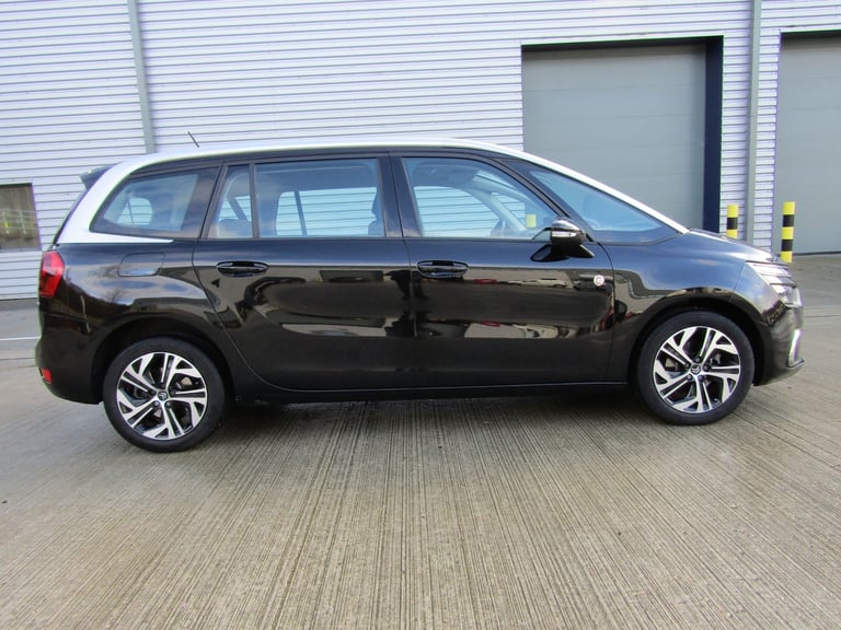 LEFT HAND DRIVE 2021 CITROEN GRAND C4 SPACETOURER  1.2 PURE TECH 7 SEATER 5DR 