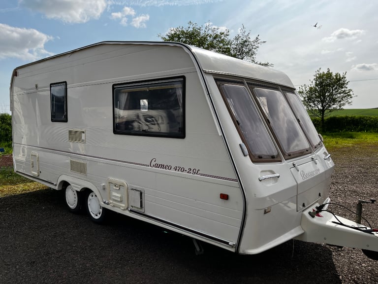 Bessacarr Cameo 470-2GL 2 berth with Full Isabella Awning .