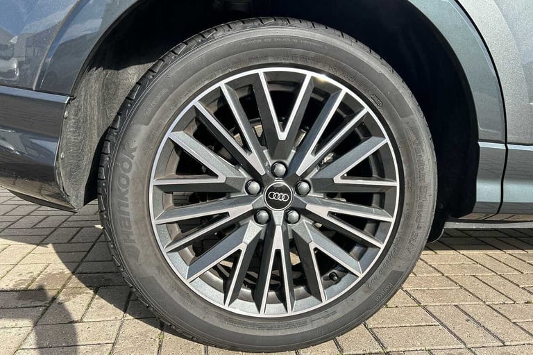 2025 Audi Q3 35 TFSI S Line 5dr S Tronic (Leather) SUV Petrol Automatic