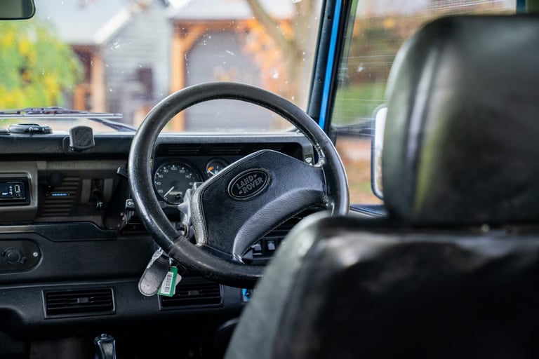 2020 Land Rover Defender 90 Saloon PETROL Manual
