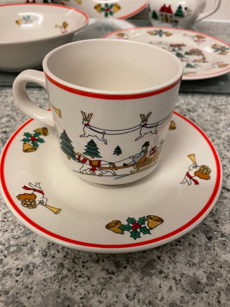 Christmas China vintage 