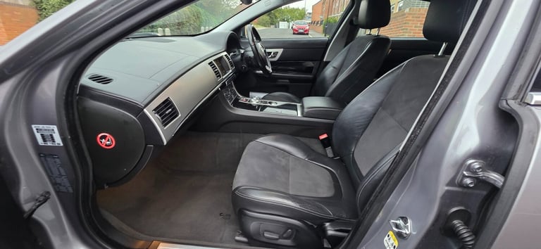 2013 Jaguar XF 2.2d [200] Sport 4dr Auto SALOON Diesel Automatic