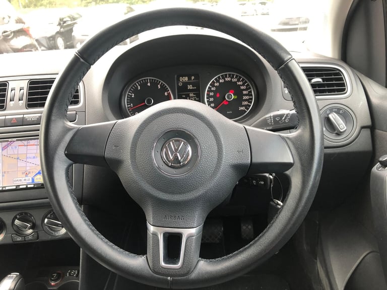 2012 Volkswagen Polo  1 190 CC VOLKS W POLO 6 TSI Petrol