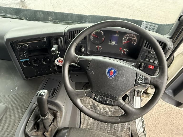 2012 (12) SCANIA R 420 R-CAB 