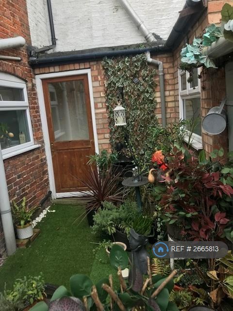 3 bedroom house in Dear Street, Market Rasen, LN8 (3 bed) (#2665813)