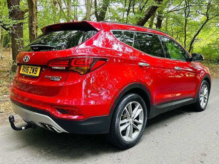 2016 Hyundai Santa Fe 2.2 Santa Fe Premium SE Blue Drive CRDi Auto 4WD 5dr SUV Diesel Automatic