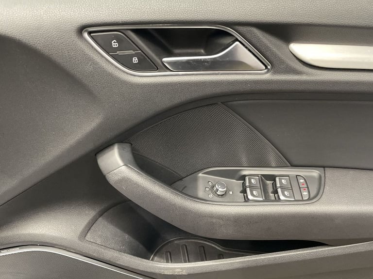 2020 20 AUDI A3 1.0 TFSI 30 BLACK EDITION SPORTBACK 5DR PETROL MANUAL EURO 6 (S/