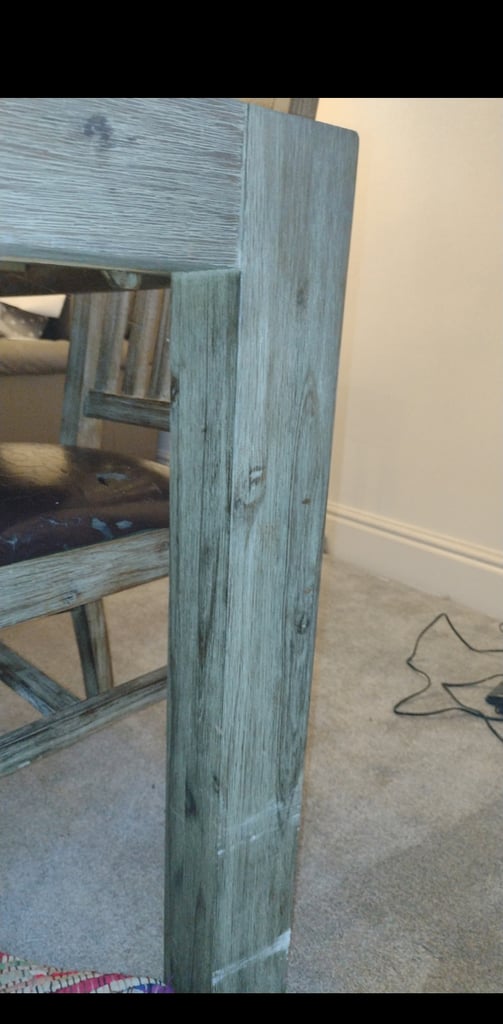 Dining table with  and side table 