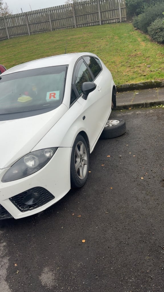 Seat, LEON, Hatchback, 2011, Manual, 1598 (cc), 5 doors