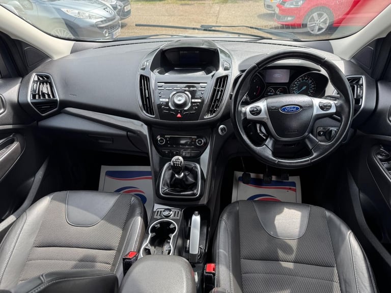 FORD KUGA 2.0 TDCi Titanium 2015