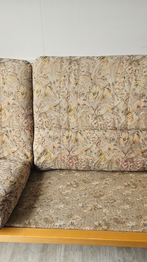 Vintage Ercol 766 Jubilee Three-Seater Sofa – Blonde Wood – Mid-Century Modern