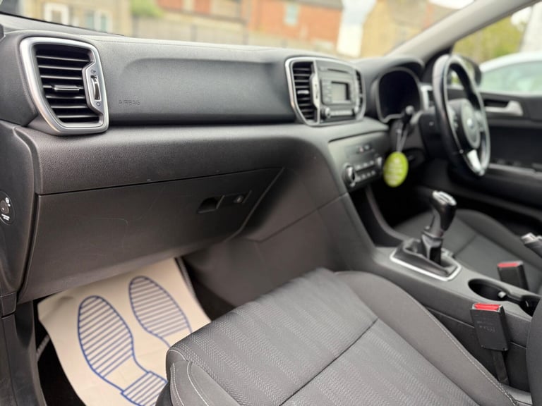 2017 Kia Sportage 1.7 CRDi 1 Euro 6 (s/s) 5dr ESTATE Diesel Manual