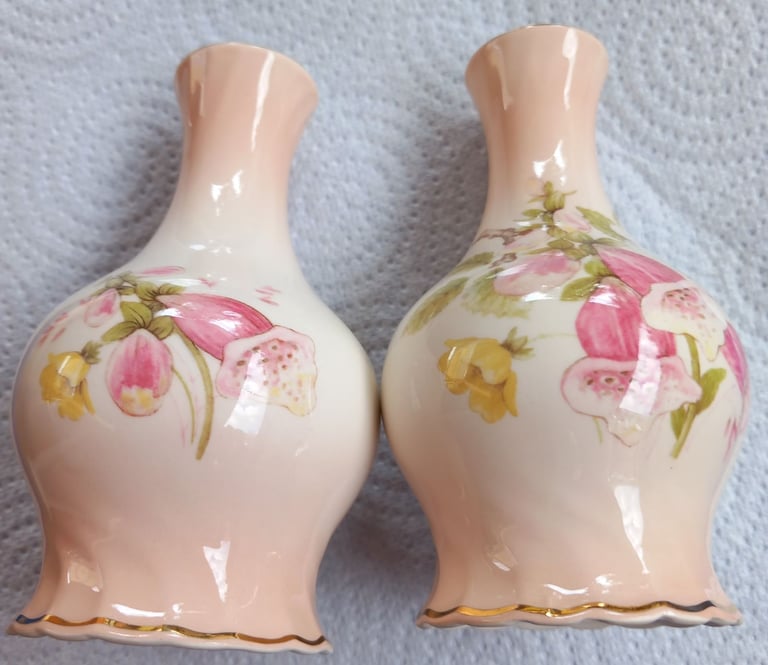 image for Pair of Palissy Royal Worcester Spode Bud vases, Pink background & Foxglove flowers,  Gold edging  