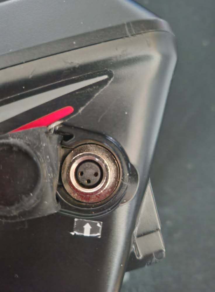 Wanted Carrera Espec 36v 8.7Ah E-bike Battery 