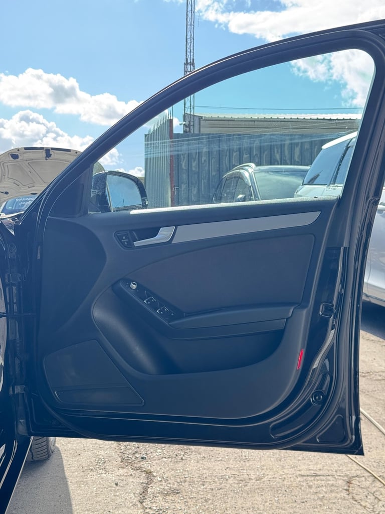 2014 Audi A4 2.0T 5DR Estate Petrol Automatic