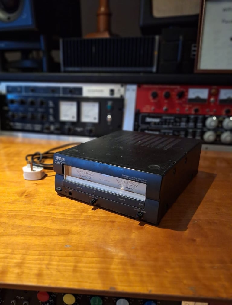 Yamaha Power Amplifier A100