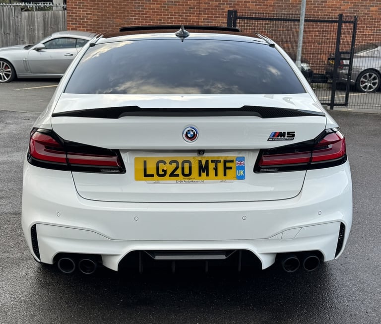 2020 BMW M5 4.4 V8 GPF Saloon 4dr Petrol Steptronic xDrive Euro 6 (s/s) (600 ps) SALOON Petrol Au...