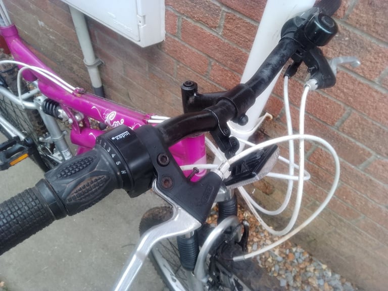 Ladies Universal Carina Dual Suspension Mountain Bike Bicycle