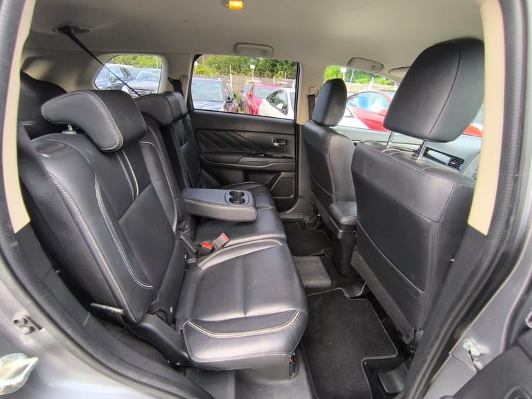 2018 Mitsubishi Outlander 2.0 Plug-in Hybrid PCO Ready 12kWh 4h SUV 5dr 4WD 2 Keys Euro 6 ULEZ Fr...