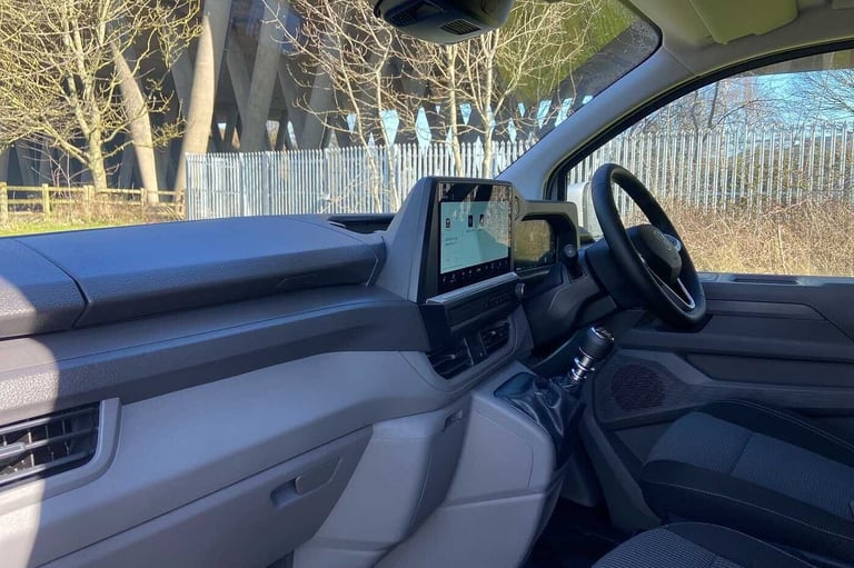 2025 Volkswagen Transporter 2.0 TDI 150 Commerce Plus Van Van Diesel Manual