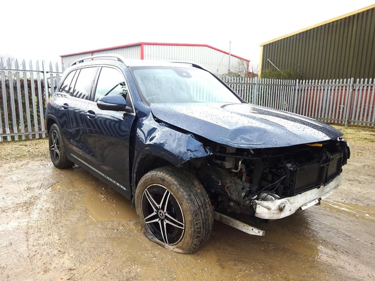2023 73 REG MERCEDES BENZ EQB 300 AMG LINE 4MATIC ELECTRIC AUTO DAMAGED SALVAGE