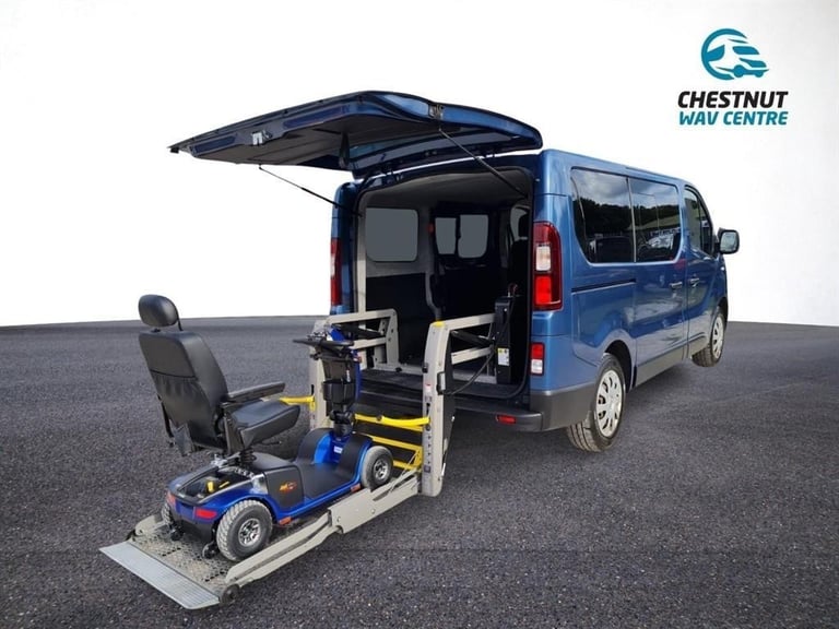 image for Renault Trafic WAV Wheelchair Access Flat Floor 5 Seats SWB L1H1 29K 2019 No VAT