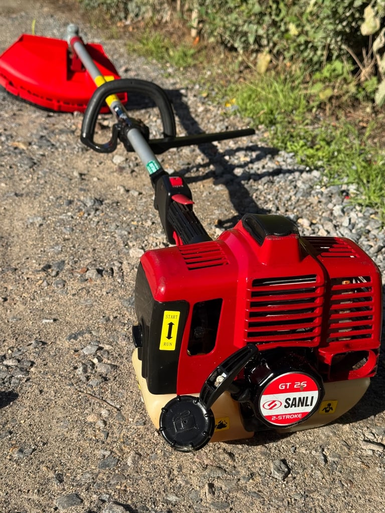 Sanli GT-25 petrol strimmer good working order 