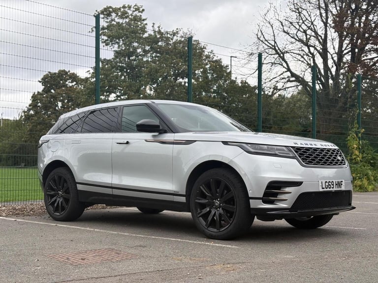 image for LAND ROVER RANGE ROVER VELAR 2.0 D240 R-Dynamic SE Auto 4WD Euro 6 (s/s) 5dr