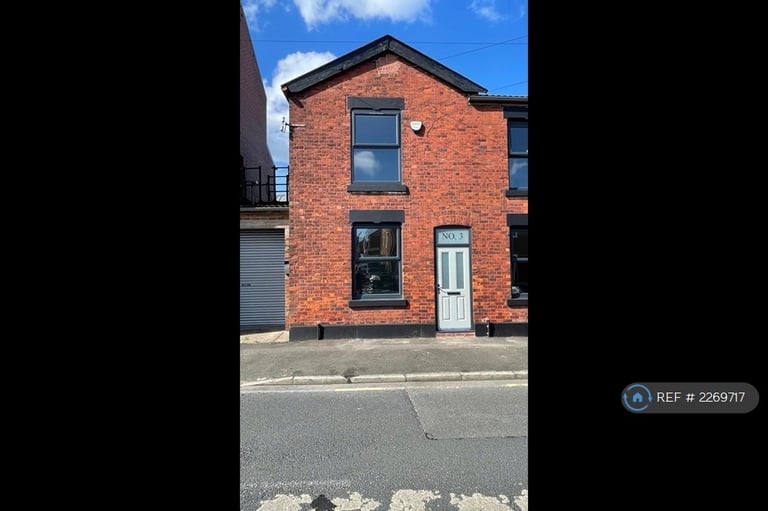2 bedroom house in Turner Street, Denton, Manchester, M34 (2 bed) (#2269717)