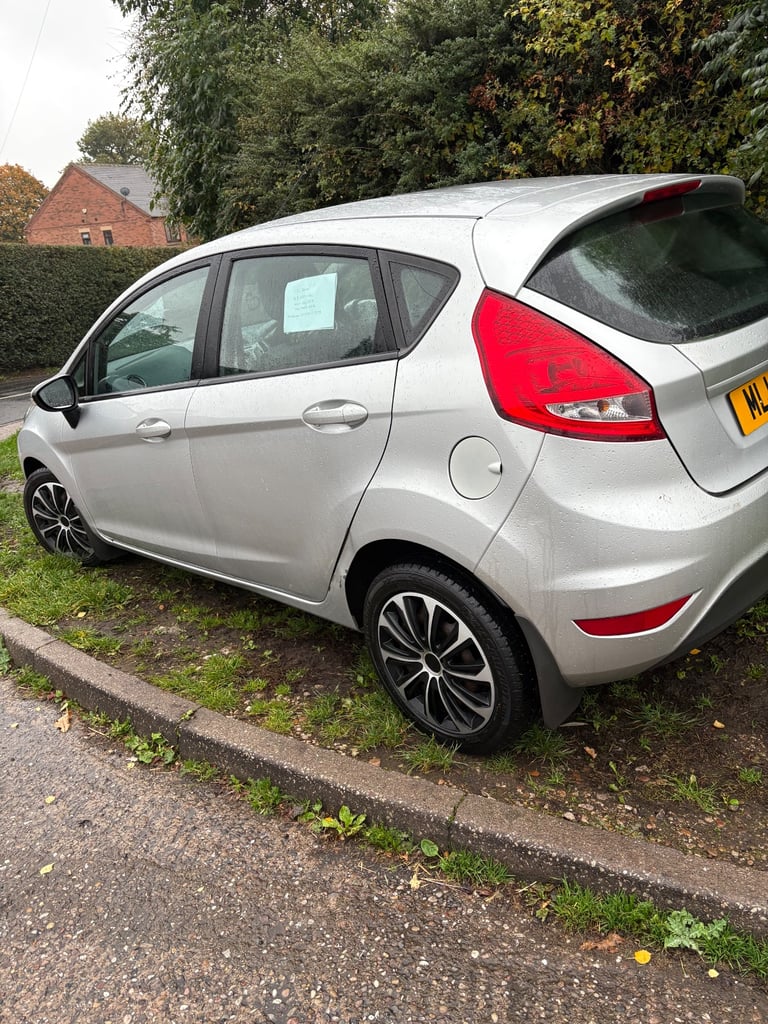 Ford, FIESTA, Hatchback, 2010, Manual, 1242 (cc), 5 doors