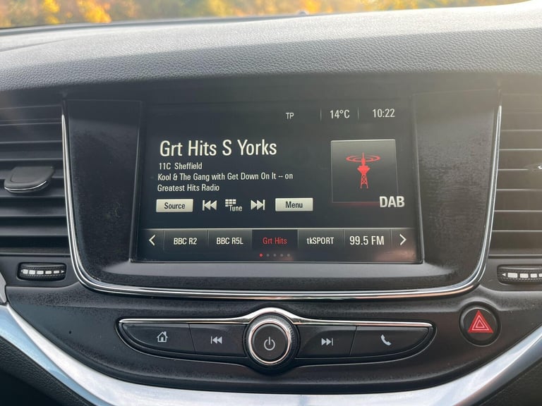 2016 Vauxhall Astra 1.6 CDTi ecoFLEX Design Euro 6 (s/s) 5dr Hatchback Diesel Manual