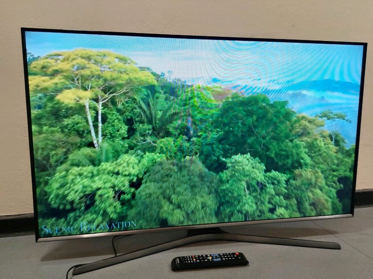 32"SAMSUNG SMART WIFI LED TV PERFECT WORKING 85£