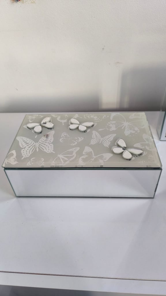 image for Butterfly jewellery box
