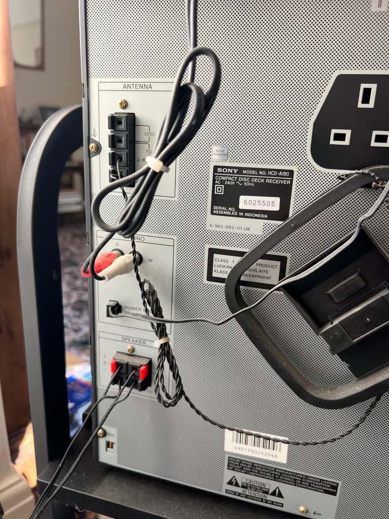 Retro Sony LBT-A190 Full Hifi System with speakers CD, radio tuner & tape deck and record player