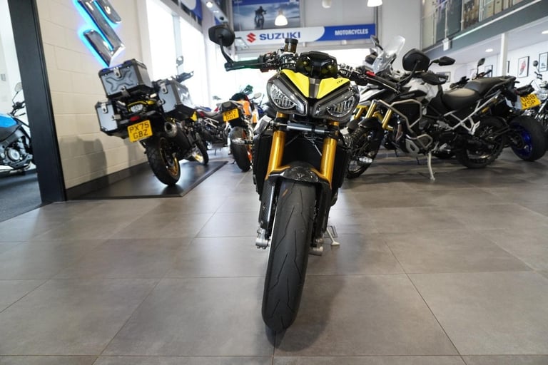 Triumph Speed Triple 1200 RX, 2025, Yellow with just 61miles