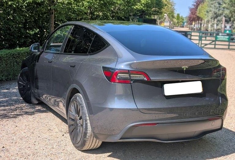 2023 Tesla Model Y Auto RWD 5dr MPV Electric Automatic