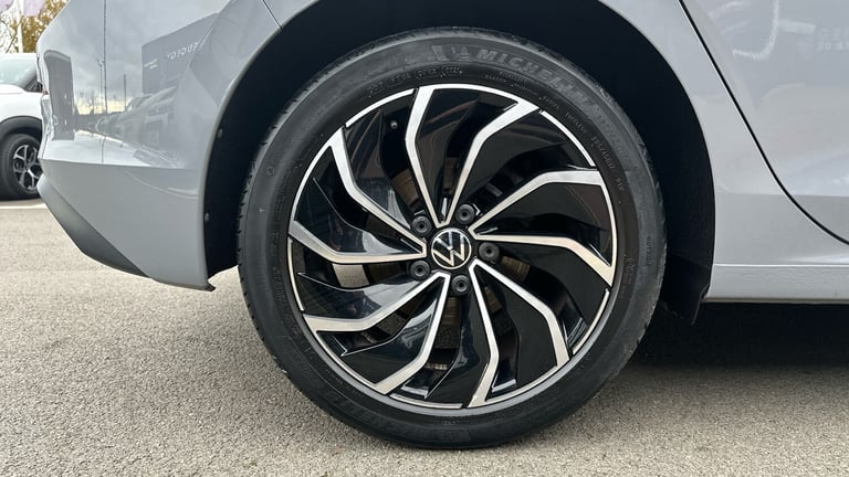 2021 Volkswagen Golf 1.5 TSI Life Hatchback 5dr Petrol Manual Euro 6 (s/s) (130 ps) Hatchback Pet...