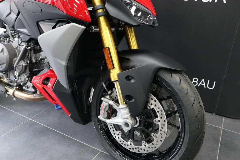 Ducati Streetfighter V2 S. Brand New & In Stock!