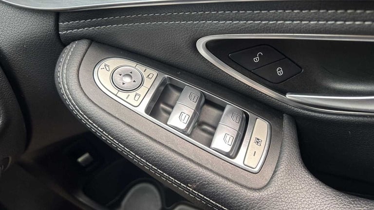 2015 Mercedes-Benz C-Class C250 BlueTEC Sport 4dr Auto SALOON DIESEL Automatic