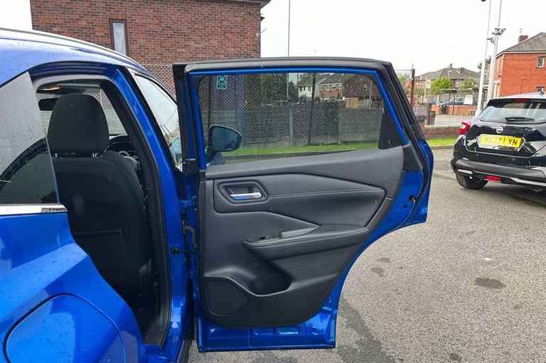 2022 Nissan Qashqai 1.3 DIG-T MH N-CONNECTA 5DR Hatchback Petrol Manual