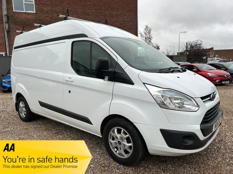 2014 Ford Transit Custom 2.2 TDCi 290 Limited Panel Van 5dr Diesel Manual L2 H2 (186 g/km, 123 bh...