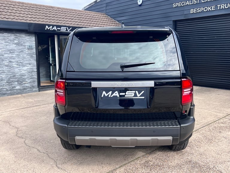 2025 Toyota Land Cruiser 2.8D 204 Commercial Auto Hard Top  Diesel Automatic