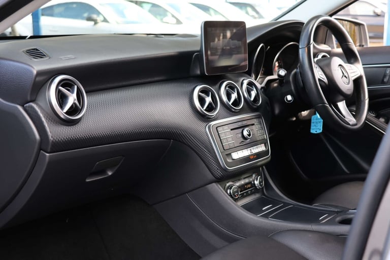 2018 Mercedes-Benz A-Class A180d Sport Executive 5dr Auto HATCHBACK DIESEL Automatic
