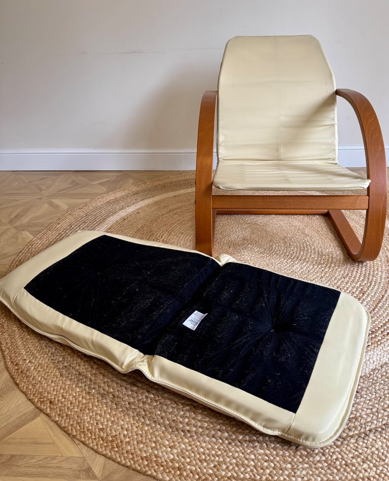 Vintage late 20th century leather Scandinavian bentwood cantilever lounge armchair 