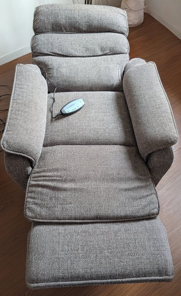 Electric Massager Recliner Chair 