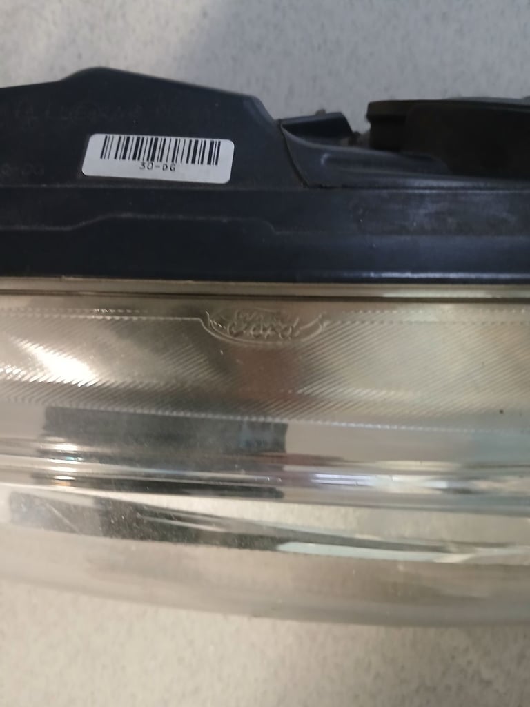 Ford Fiesta mk7 2014 model passenger side headlight 